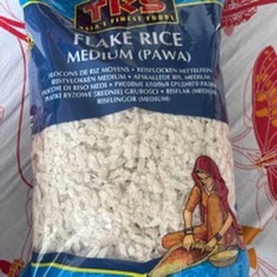 TRS Flake Rice Medium 1 KG